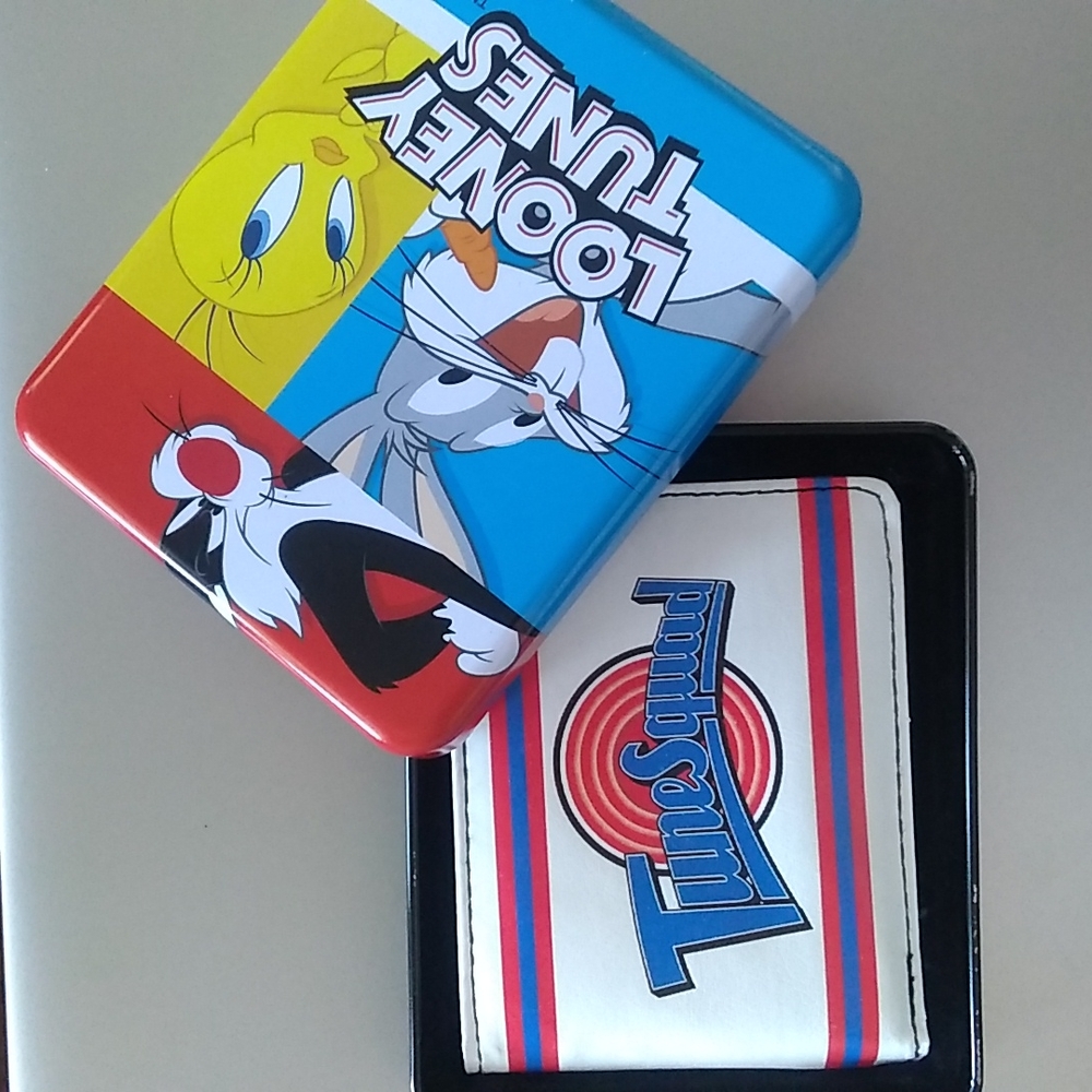 Looney Tunes Wallet
